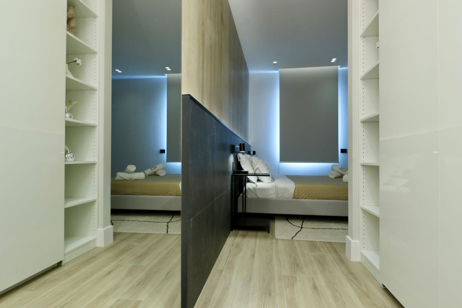 Ample storage space in the Walk-in closet!